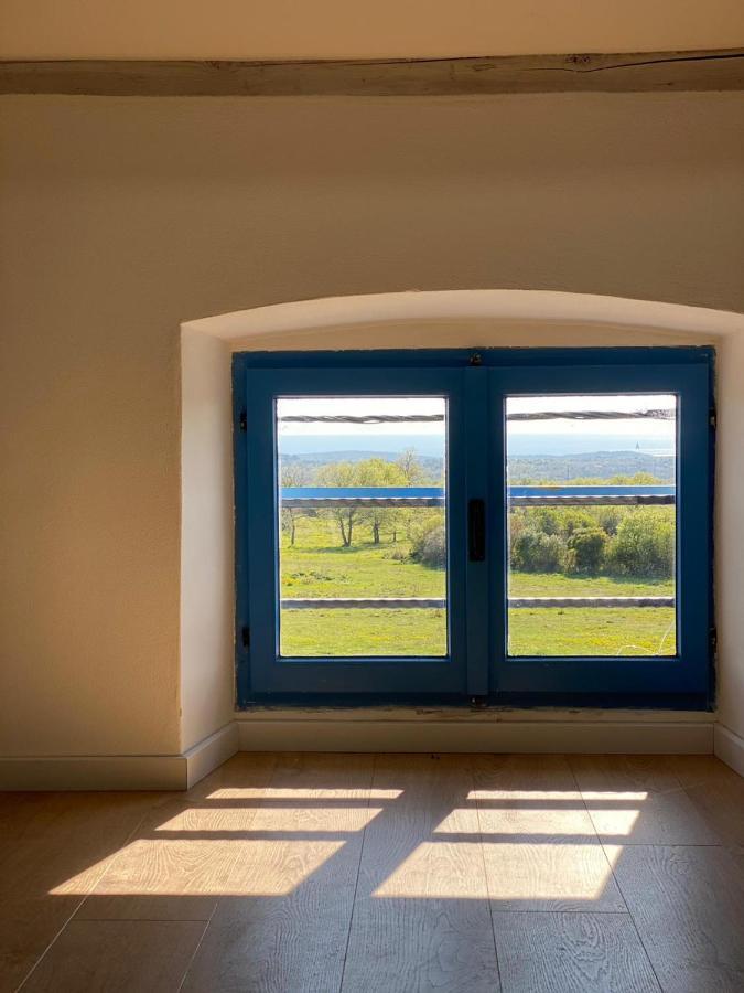 Farmhouse Cubani Bale Exterior foto
